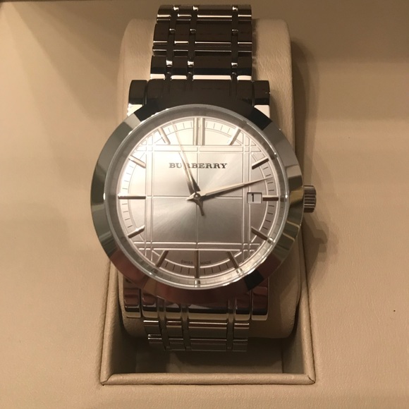 Burberry Men’s Watch - Picture 1 of 4